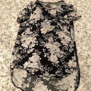 Aritzia Capucine Tshirt